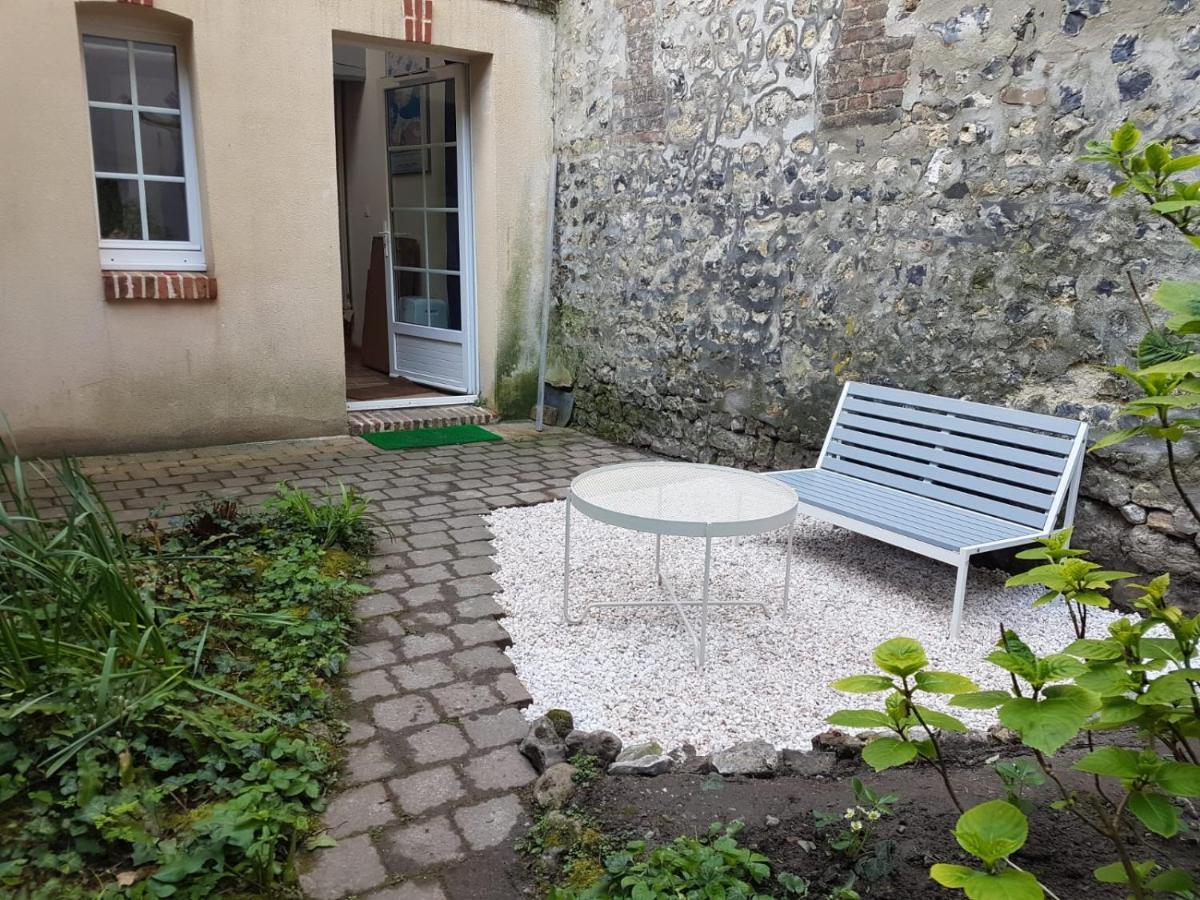La Cabane Du Petit Matelot Honfleur Exterior foto